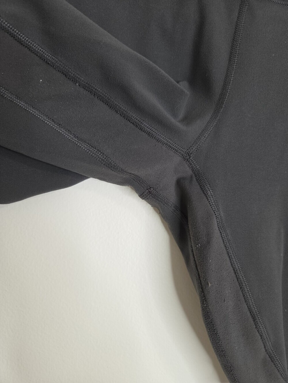 Lululemon Align High Rise Short 8" In Graphite Grey Size 6 - Picture 4 of 10